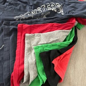 6 piece boys lot size 8/10 shirts